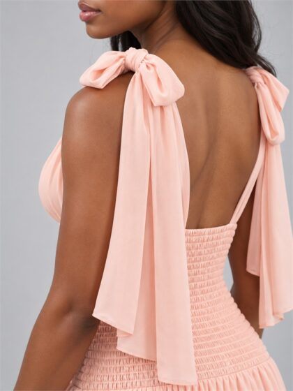 Elegant flowy ruched waist maxi dress for women
